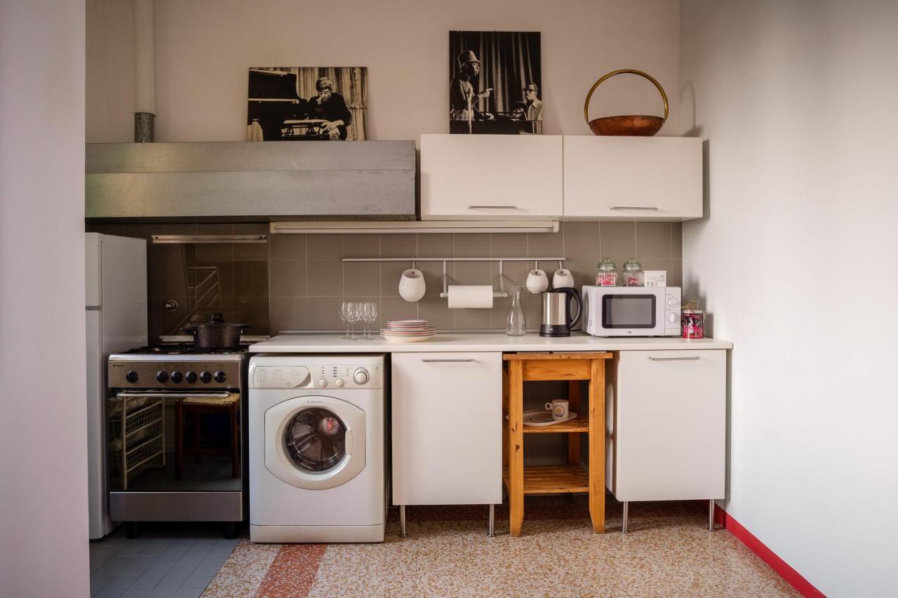 Accomodo Mib13 Bivano Navigli Milano Eksteriør bilde